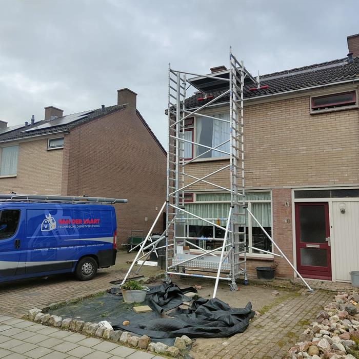 Mobile scaffold lift S