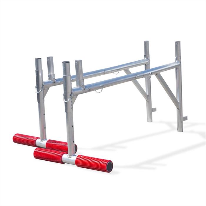 Mobile scaffold lift with step-out console